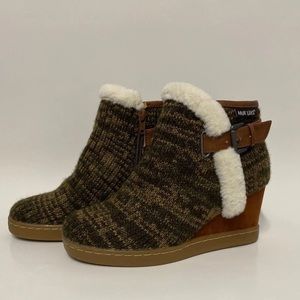 MUK LUKS MUK' Women's Annmarie Plush & Warm Fur Lining Water-Resistant Boots